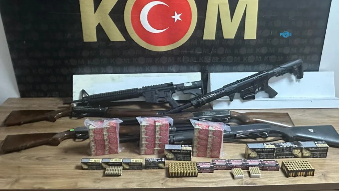 Sakarya'da Silah Kaçakçılığı Operasyonu: 6 Tüfek Ele Geçirildi