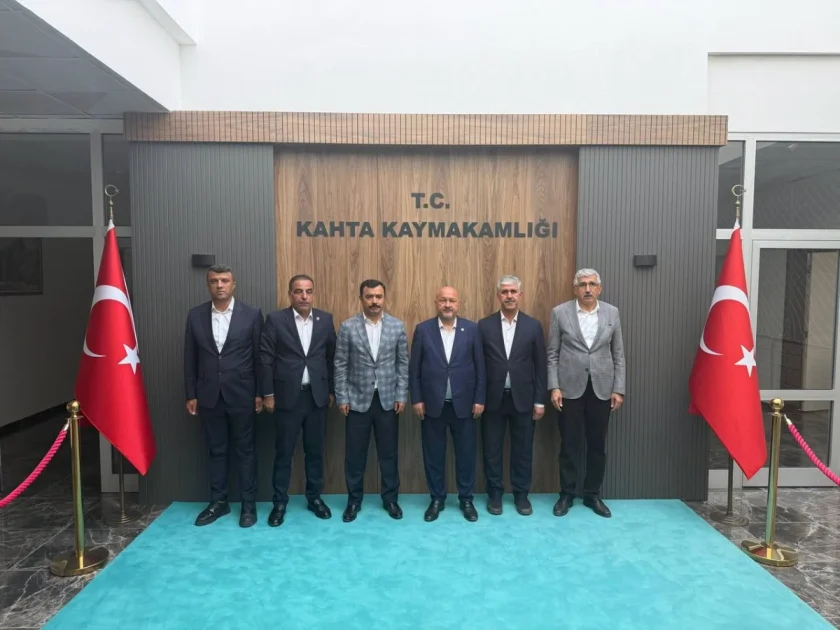 AK Parti Heyetinden Kahta Kaymakamı Soysal'a Ziyaret