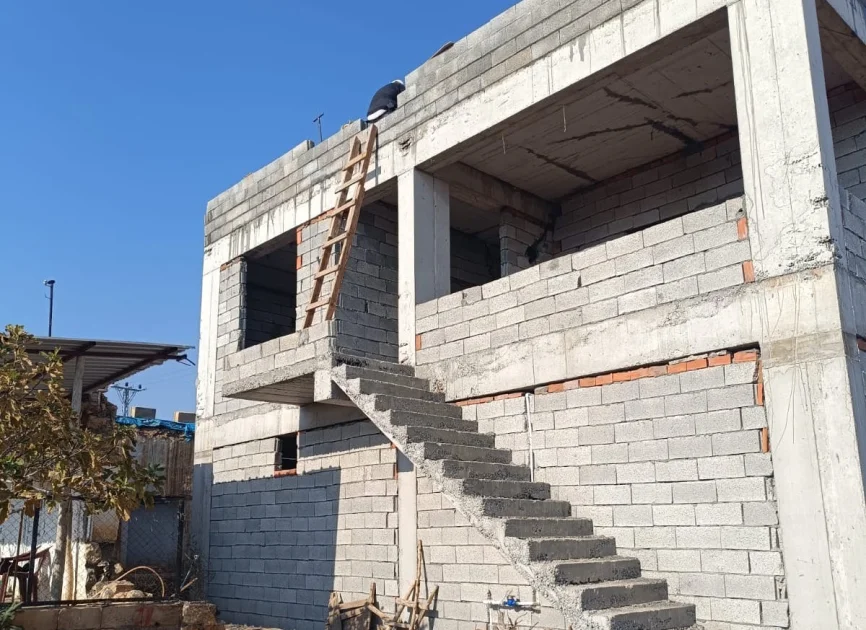 Adıyaman'da Depremzedeler Müteahhitlerin İnsafına Kaldı