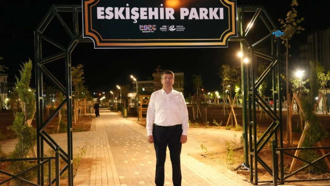 Eskişehir Parkı Açılışa Hazırlanıyor: Çevre Yollarda Gece Mesaisi