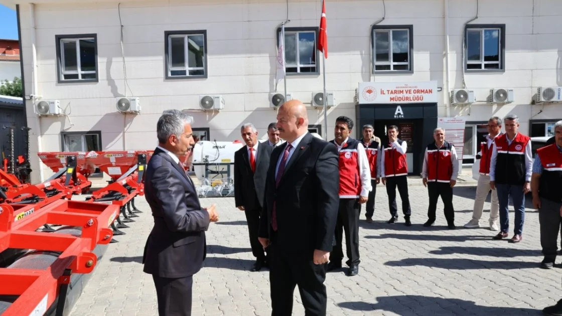 Vali Küçük, İl Tarım ve Orman Müdürlüğü'nde İncelemelerde Bulundu