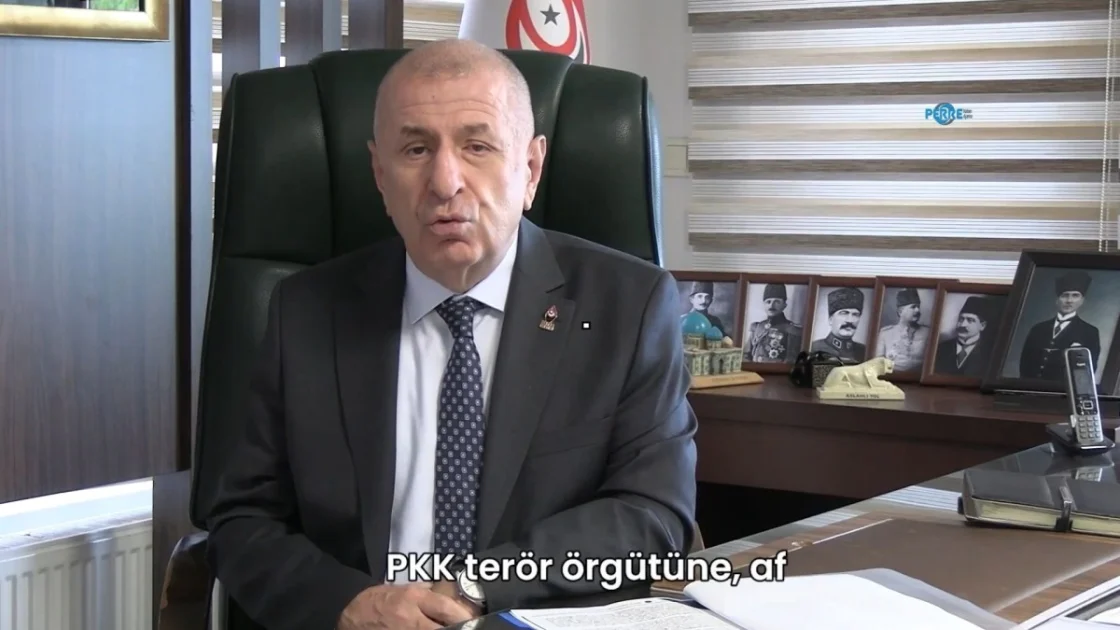 Ümit Özdağ'dan Öğretmenlere Anlamlı Çağrı: Atatürk ve Kurtuluş Savaşı'nı Anlatın