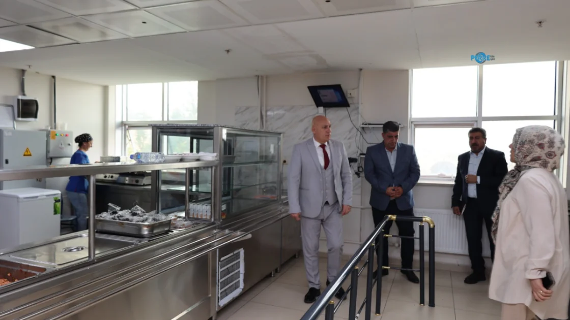Adıyaman Gençlik ve Spor Müdürü Elüstü, Besni'de Önemli İncelemelerde Bulundu