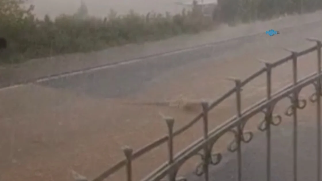 Kahta'da Sağanak Yağış Baraj Yolu'nu Sele Çevirdi