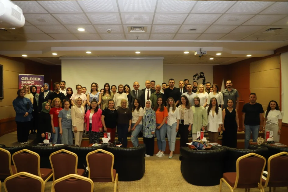 SANKO Üniversitesi'nde Rehber Öğretmenlere Oyun Terapisi Eğitimi