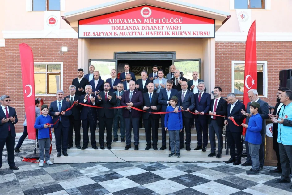 Adıyaman'da Hz. Safvan Bin Muattal Hafızlık Kursu ve Cami Dualarla Açıldı