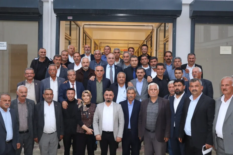 Milletvekili Özhan, Besni'nin Geleceğini Muhtarlarla Değerlendirdi