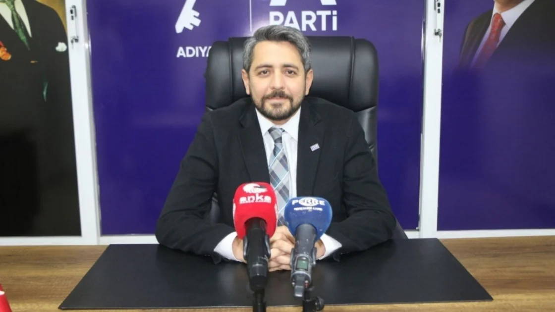 Anahtar Parti Besni Başkanı Dayan: Cumhuriyet Milli Faziletimizdir