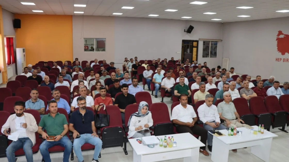 Kahta'da Okul Müdürleri Yıl Sonu Toplantısında Eğitim Değerlendirildi