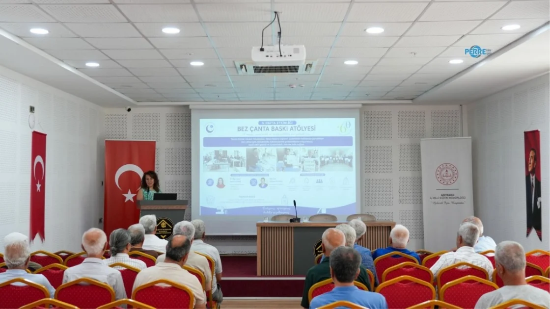 Adıyaman'da 'Bilim Kafe'de Sağlıklı Yaşlanma ve Beyin Sağlığı Konuşuldu