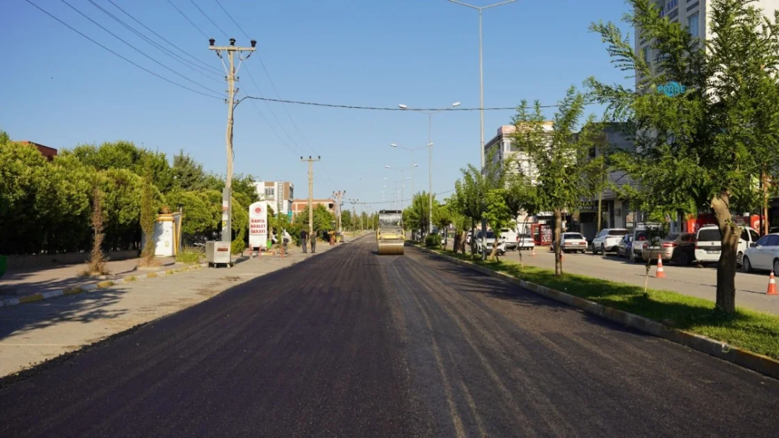 Kahta'da Ulaşım Ağı Genişliyor: Güvenli Yollar Hedefi