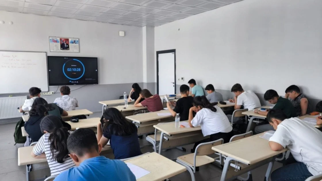 AKEM Öğrencileri LGS Hazırlık Sürecini Tamamladı
