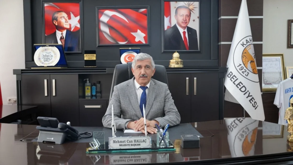 Başkan Hallaç'tan 15 Temmuz Mesajı: Milli İrade Asla Teslim Alınamaz