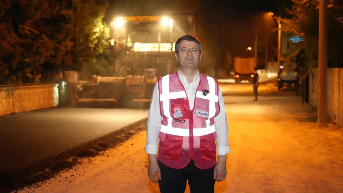 Adıyaman Belediyesi Yeni Mahalle'de Asfalt Mesaisini Sürdürüyor