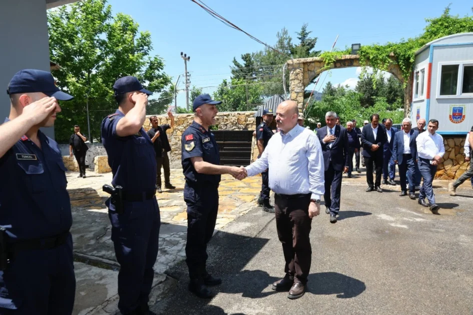 Vali Abdullah Küçük'ten Belören Jandarma Karakoluna Ziyaret