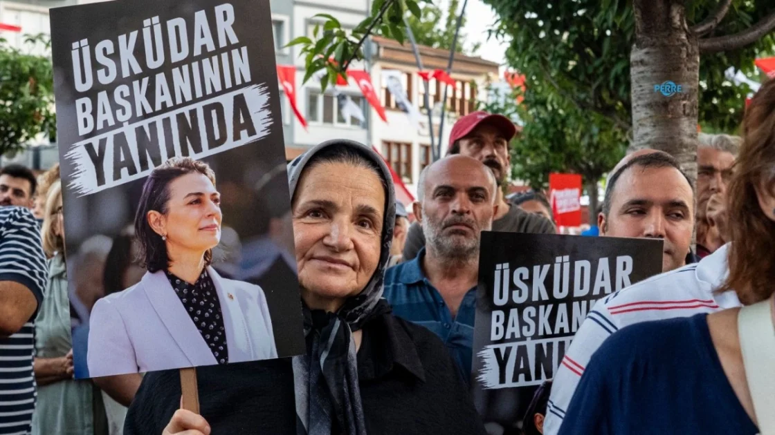 Üsküdar Belediye Başkanı Sinem Dedetaş Görevden Uzaklaştırıldı