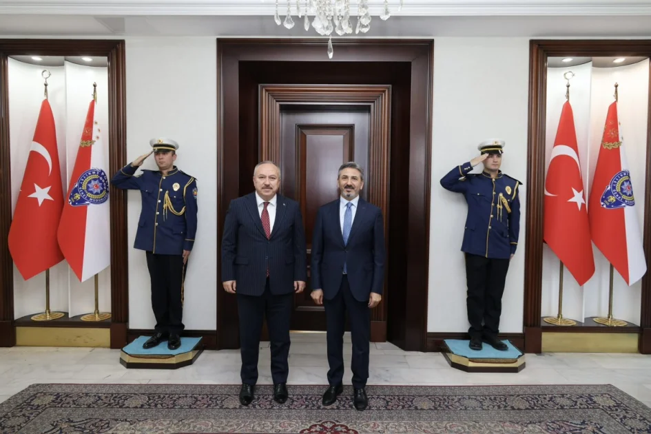 Bakan Yardımcısı Aydın'dan Emniyet Genel Müdürlüğü'ne Önemli Ziyaret