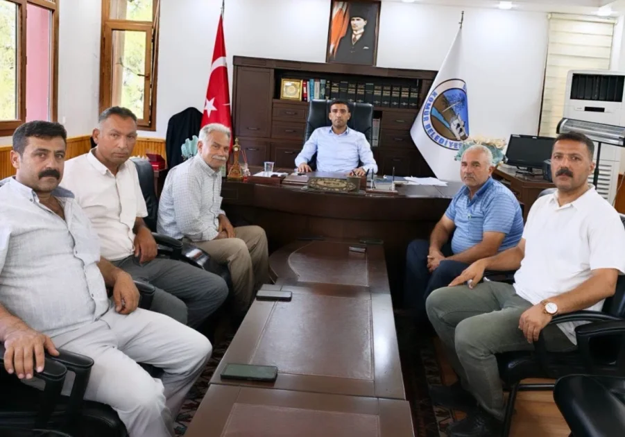 Muhtarlar Derneği'nden Başkan Talaş'a Teşekkür Ziyareti